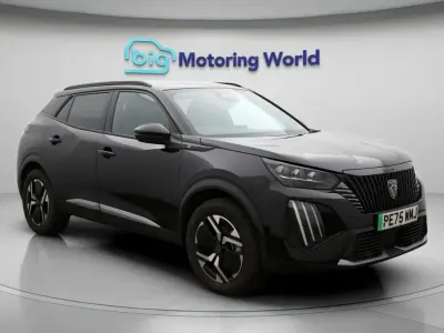 Nouă Peugeot e-2008 GT 113 kW (154 CP) 2025 Negru SUV