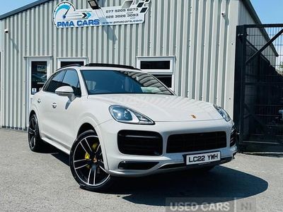 Usado Porsche Cayenne Platinum Edition 340 HP (250 kW) 2022 Cinzento SUV