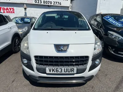 Used Peugeot 3008 Allure 115 HP (84 kW) 2013 White Estate