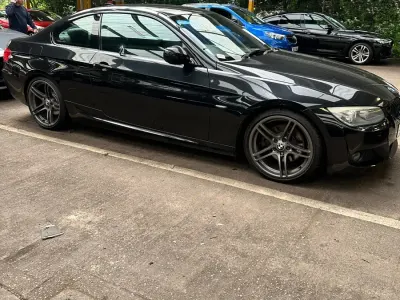 Begagnad BMW 325