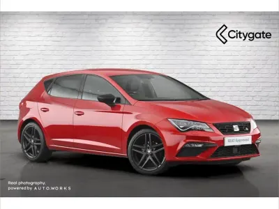 Used Seat Leon Black Edition 150 HP (110 kW) 2020 Red Hatchback
