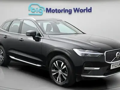 Used Volvo XC60 Core 350 HP (257 kW) 2022 Black SUV
