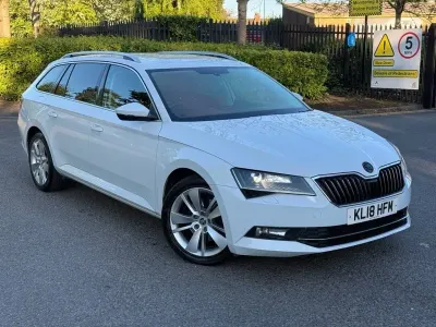 Usado Skoda Superb SE L Executive 190 CV (139 kW) 2018 Blanco Familiar