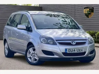 Second-hand Vauxhall Zafira 120 CP (88 kW) 2014 Argintiu Monovolum