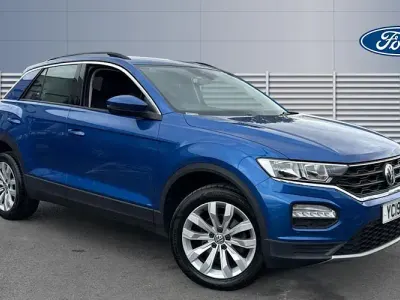 Used VW T-Roc SE 116 HP (85 kW) 2019 Blue SUV
