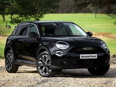 Nowe Fiat 600 La Prima 136 KM (100 kW) 2026 Czarny SUV