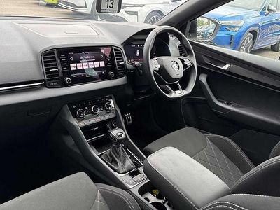 Used Skoda Karoq SportLine 150 HP (110 kW) 2024 Moon white metallic SUV