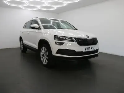 Used Skoda Karoq SE L 116 HP (85 kW) 2018 White SUV