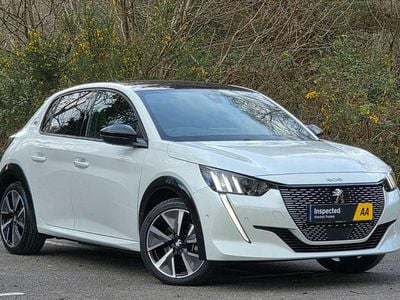 Used Peugeot e-208 Premium 50 kW (68 HP) 2022 White Hatchback