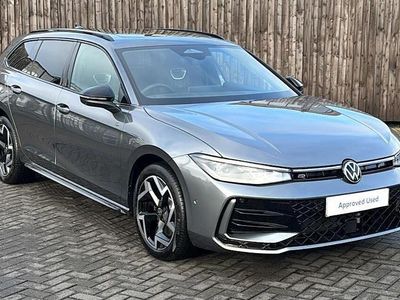 Used VW Passat R-line 272 HP (200 kW) 2025 Estate