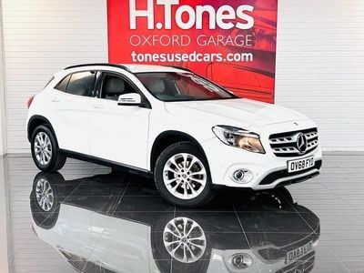 Used Mercedes GLA200 Executive 156 HP (114 kW) 2018 White SUV