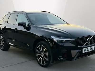 Used Volvo XC60 Ultra 250 HP (183 kW) 2025 Black SUV