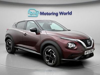 Used Nissan Juke N-Connecta 114 HP (83 kW) 2022 Red SUV