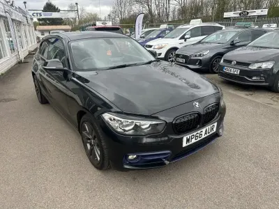 Używany BMW 118 Sport Line 136 KM (100 kW) 2016 Czarny Hatchback
