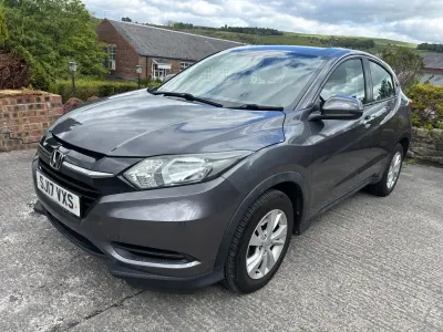 Used Honda HR-V S 120 HP (88 kW) 2017 Grey SUV