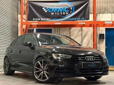 Usado Audi S3 Sportback Advanced 300 HP (220 kW) 2014 Preto Citadino