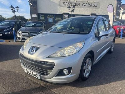 Used Peugeot 207 Envy 75 HP (55 kW) 2011 Silver Hatchback