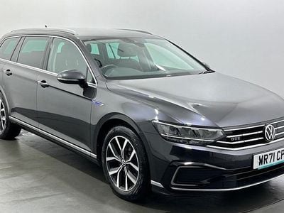 Used 2023 VW Passat GTE Estate | £17,695 (Fair price)