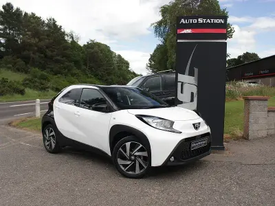 Used Toyota Aygo X 72 HP (52 kW) 2024 White SUV