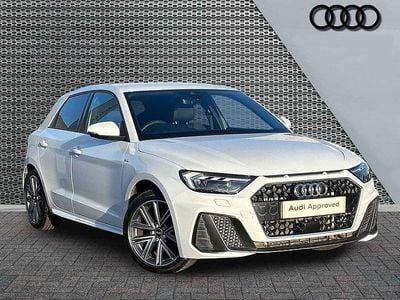 Begagnad Audi A1 S-Line 150 HK (110 kW) 2024 Vit SUV