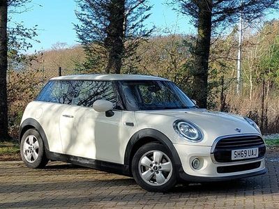 White Used 2019 Mini Cooper Classic Hatchback | £11,498 (Fair price)