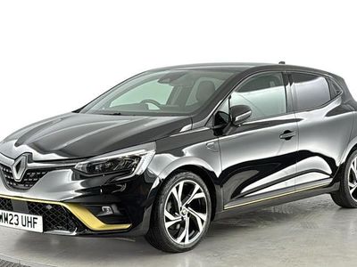 Used Renault Clio V Engineered 145 HP (106 kW) 2023 Black Hatchback