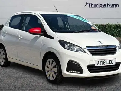Used Peugeot 108 Active 68 HP (50 kW) 2018 White Hatchback