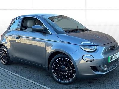 Used 2022 Fiat 500e La Prima Hatchback | £16,138 (A bit pricey)