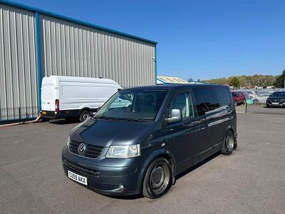 Usado VW Transporter 130 HP (95 kW) 2009 Cinzento Van