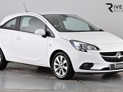 Used Vauxhall Corsa 90 HP (66 kW) 2017 White Hatchback