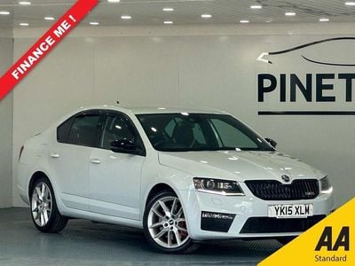 Used Skoda Octavia vRS 184 HP (135 kW) 2015 White Hatchback