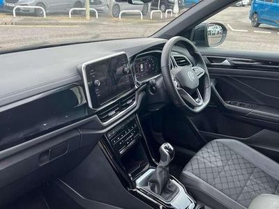 Usado VW T-Roc R-line 150 HP (110 kW) 2022 Preto SUV