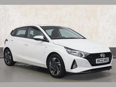 White Used 2022 Hyundai i20 SE Hatchback | £12,317 (Fair price)