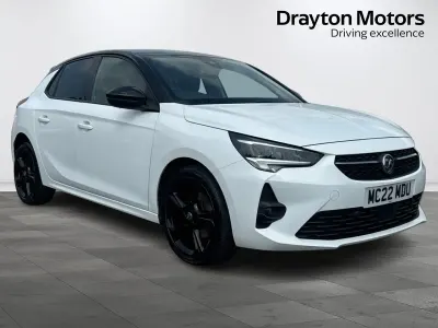 Used Vauxhall Corsa GS Line 130 HP (95 kW) 2022 White Hatchback