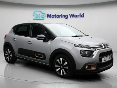 Usado Citroën C3 PureTech 83 HP (61 kW) 2023 Cinzento Citadino