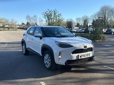 Used Toyota Yaris Hybrid Design 116 HP (85 kW) 2026 Estate