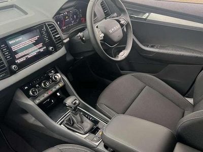 Used Skoda Karoq SE 150 HP (110 kW) 2025 Moon white metallic  SUV