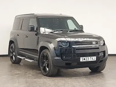 Used Land Rover Defender SE 250 HP (183 kW) 2023 Black SUV