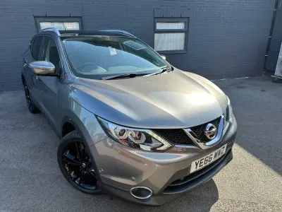 Used Nissan Qashqai S 163 HP (119 kW) 2016 Grey SUV