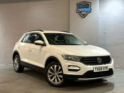 Used VW T-Roc SE 115 HP (84 kW) 2018 White SUV