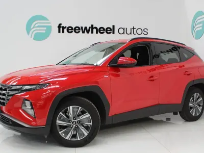 Used Hyundai Tucson SE 230 HP (169 kW) 2023 Red SUV