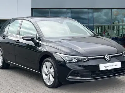 Used VW Golf VIII Style 130 HP (95 kW) 2024 Black