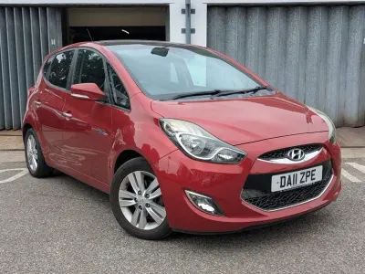 Used Hyundai ix20 Style 2011 Red Hatchback
