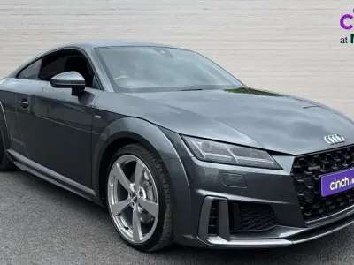 Usado Audi TT S-Line 245 CV (180 kW) 2019 Gris Coupe