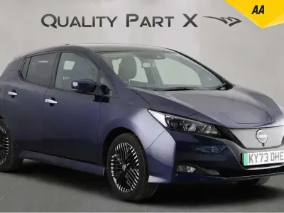 Used Nissan Leaf N-Connecta 110 kW (150 HP) 2023 Blue Hatchback