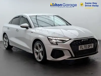 Używany Audi A3 S-Line 150 KM (110 kW) 2021 Biały Sedan/Limuzyna
