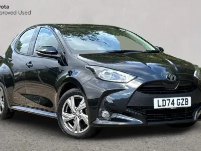 Used Toyota Yaris 116 HP (85 kW) 2024 Eclipse black Hatchback