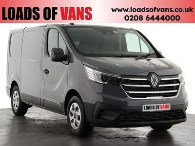 Grey New 2025 Renault Trafic MPV | £21,480 (Good price)