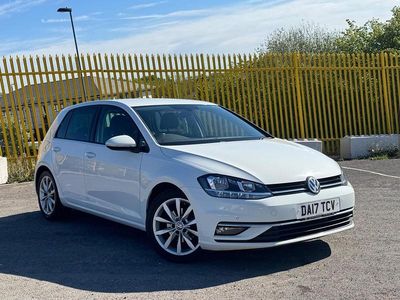 Begagnad VW Golf VII GT 150 HK (110 kW) 2017 Vit Halvkombi