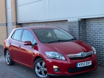 Toyota Auris Hybrid